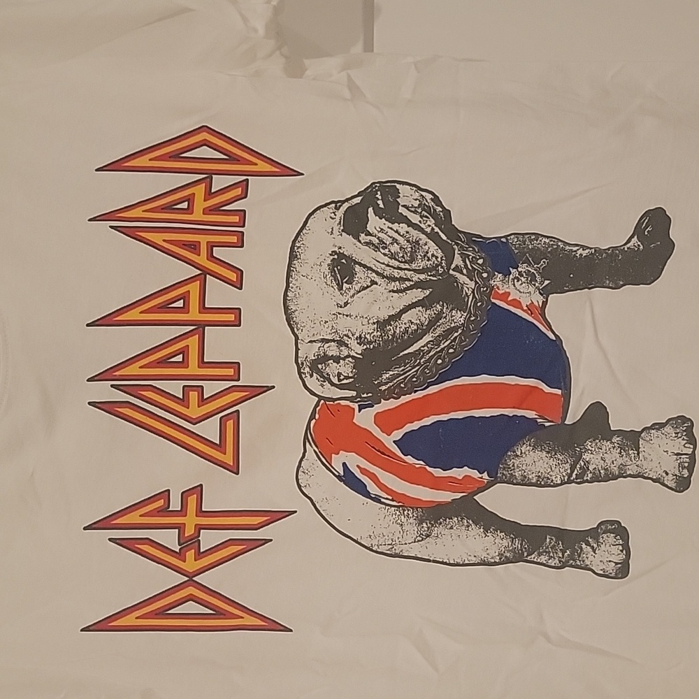 Def Leopard Rocker Tee - Picture 3 of 7